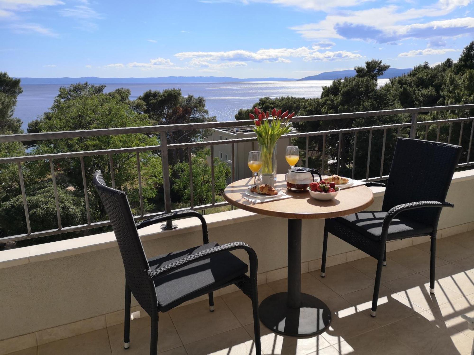 Apartmani Neva Makarska Ngoại thất bức ảnh