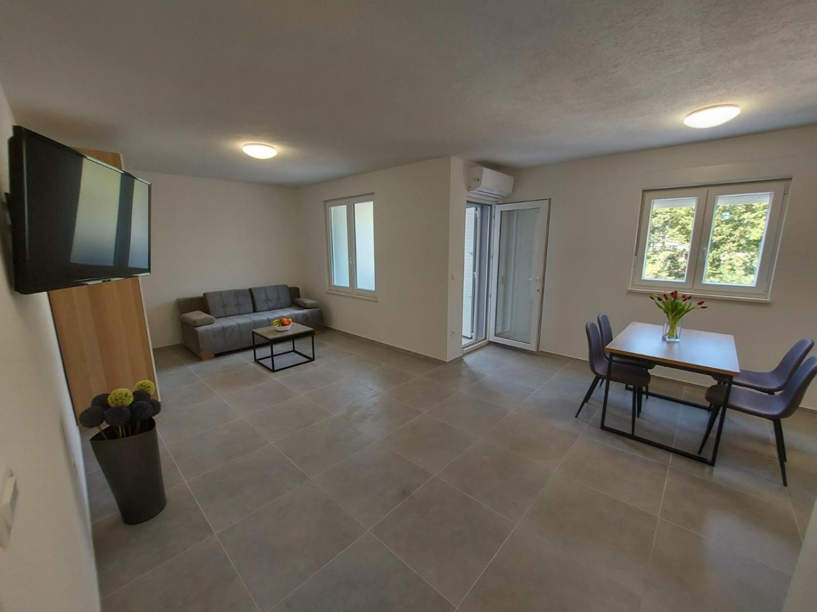 Apartmani Neva Makarska Ngoại thất bức ảnh