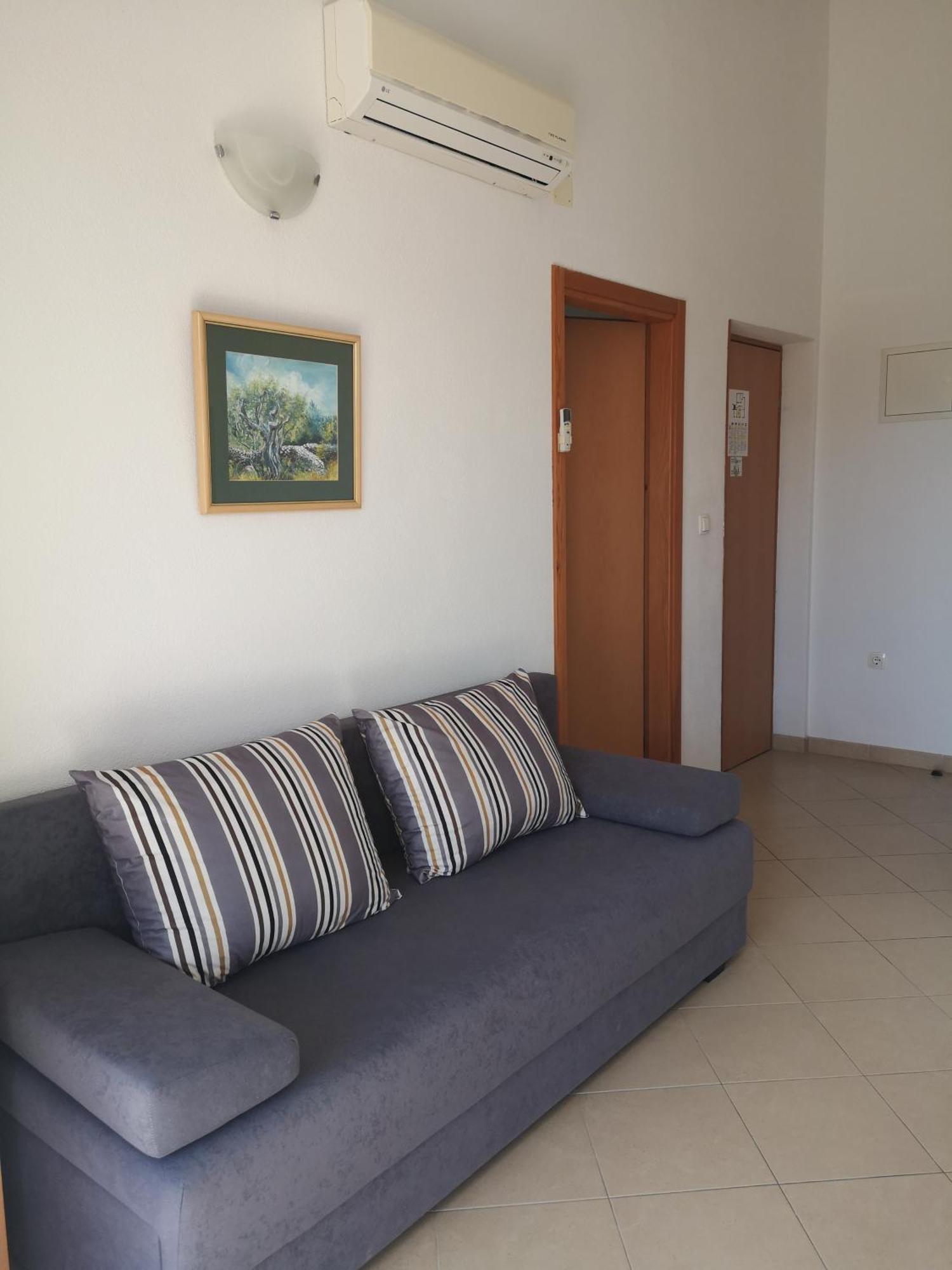 Apartmani Neva Makarska Ngoại thất bức ảnh