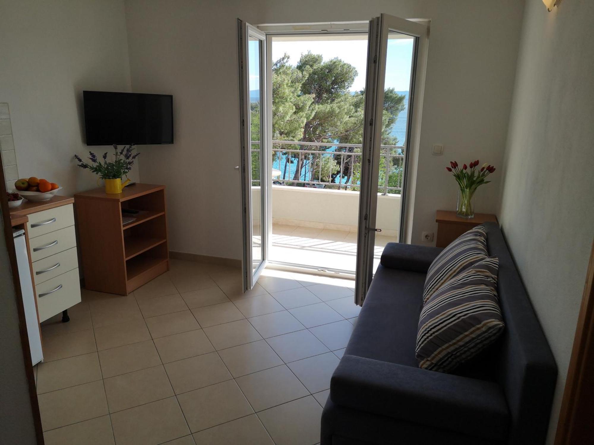 Apartmani Neva Makarska Ngoại thất bức ảnh